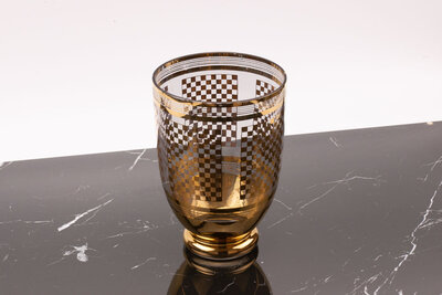 Vase vintage en verre à dessins géométriques dorés Vase vintage en verre à dessins géométriques dorés