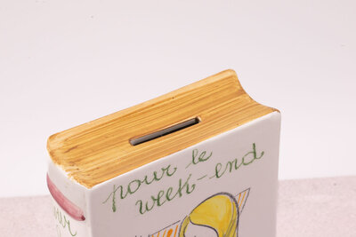 Tirelire céramique en forme de livre Tirelire céramique en forme de livre